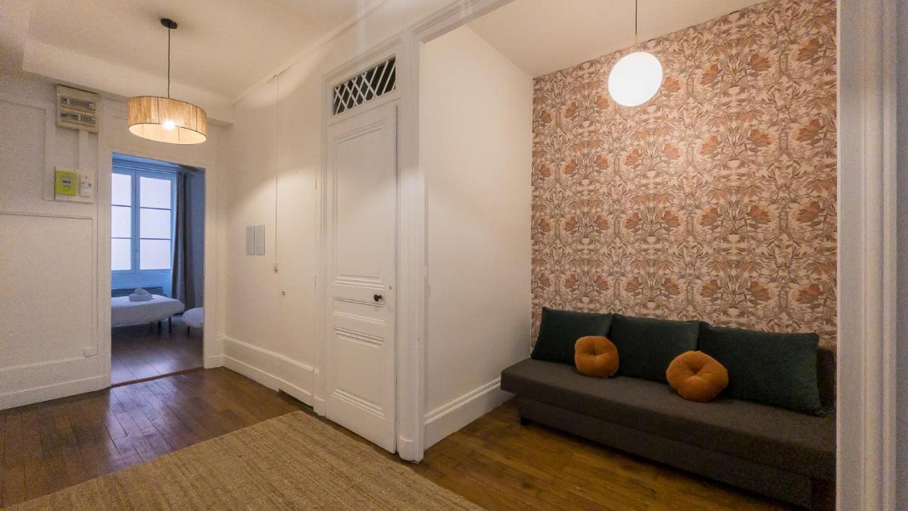 Nocnoc - Le Rayonnant Apartment Лион Екстериор снимка